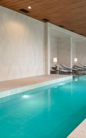 Apartamento à venda com 123m², 3 quartos e 2 vagas Apartamento à venda com 123m², 3 quartos e 2 vagasPiscina Coberta