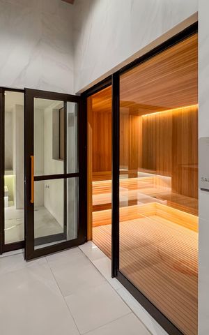 Apartamento à venda com 123m², 3 quartos e 2 vagas Apartamento à venda com 123m², 3 quartos e 2 vagasSauna
