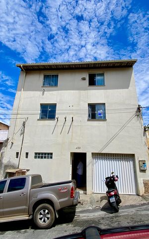 Casa para alugar com 140m², 3 quartos e sem vaga Casa para alugar com 140m², 3 quartos e sem vagaFachada