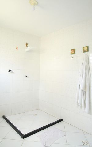 Casa para alugar com 140m², 3 quartos e sem vaga Casa para alugar com 140m², 3 quartos e sem vagaBanheiro