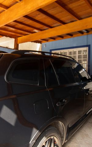 Casa à venda com 200m², 4 quartos e 2 vagas Casa à venda com 200m², 4 quartos e 2 vagasGaragem