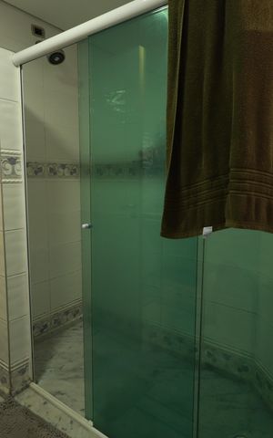 Apartamento à venda com 205m², 3 quartos e 3 vagasBanheiro da Suíte 2