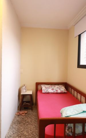 Apartamento à venda com 205m², 3 quartos e 3 vagasQuarto 4