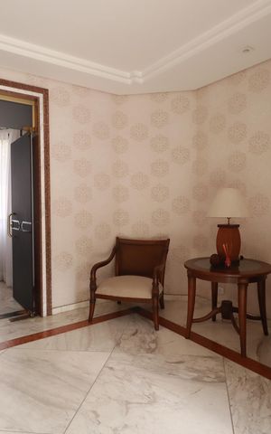 Apartamento à venda com 205m², 3 quartos e 3 vagasHall social