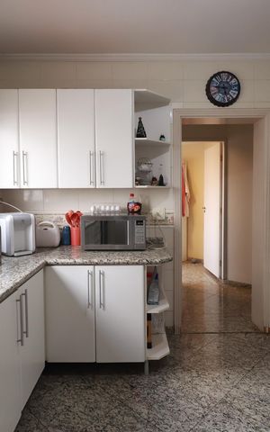 Apartamento à venda com 205m², 3 quartos e 3 vagasCozinha