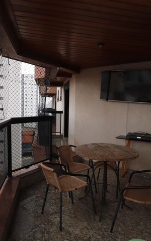 Apartamento à venda com 205m², 3 quartos e 3 vagasSacada