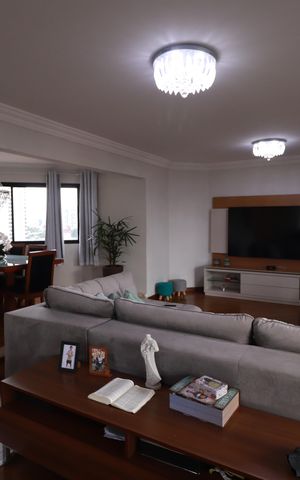 Apartamento à venda com 205m², 3 quartos e 3 vagasSala