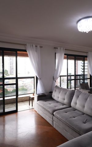 Apartamento à venda com 205m², 3 quartos e 3 vagasSala