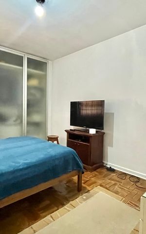 Casa à venda com 200m², 4 quartos e 2 vagas Casa à venda com 200m², 4 quartos e 2 vagasQuarto 1