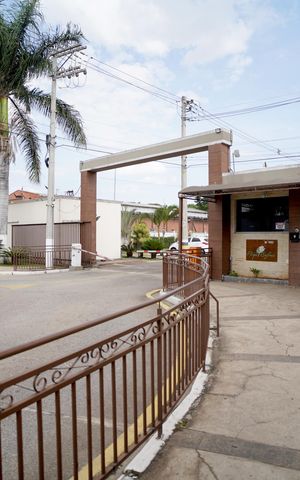 Apartamento para alugar com 48m², 2 quartos e 1 vagaFachada