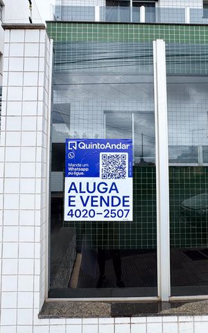 Apartamento à venda com 180m², 3 quartos e 2 vagasFachada + Placa