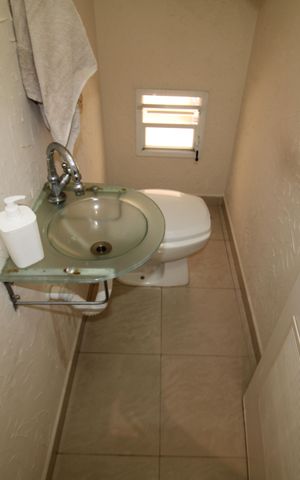 Casa à venda com 145m², 3 quartos e 4 vagasLavabo