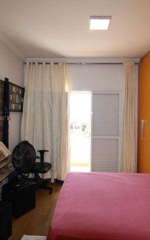 Casa à venda com 145m², 3 quartos e 4 vagasSuite 1