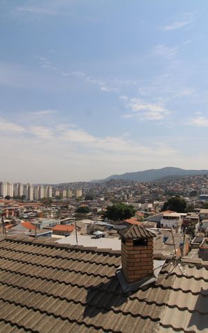 Casa à venda com 145m², 3 quartos e 4 vagas  Suite 1- Varanda