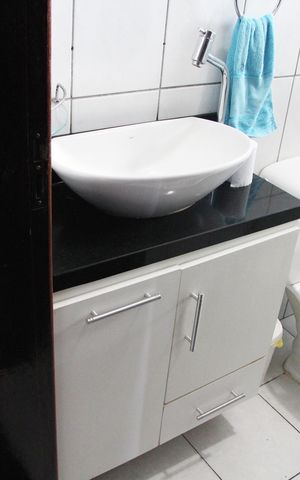 Casa à venda com 125m², 2 quartos e 2 vagasBanheiro Social