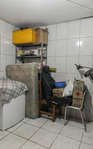Casa à venda com 410m², 2 quartos e 4 vagas Casa à venda com 410m², 2 quartos e 4 vagasÁrea de Serviço