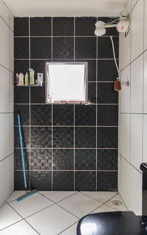 Casa à venda com 410m², 2 quartos e 4 vagas Casa à venda com 410m², 2 quartos e 4 vagasBanheiro Casa 2