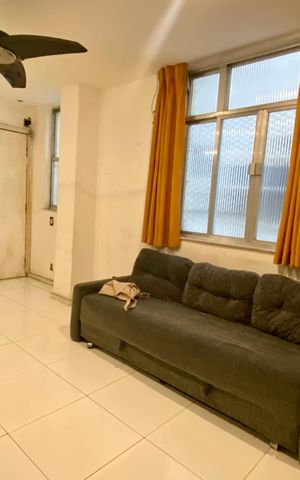 Apartamento à venda com 58m², 1 quarto e sem vaga Apartamento à venda com 58m², 1 quarto e sem vagaSala