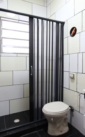 Casa para alugar com 125m², 2 quartos e 2 vagasBanheiro
