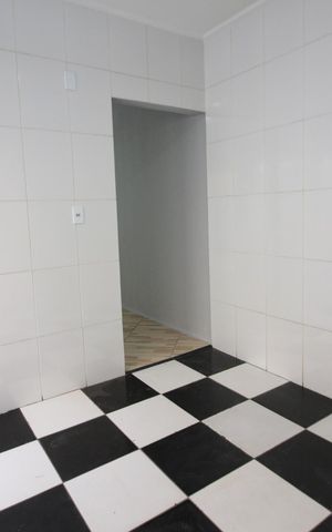 Casa para alugar com 125m², 2 quartos e 2 vagasCozinha