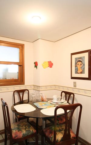 Apartamento à venda com 275m², 4 quartos e 4 vagas Apartamento à venda com 275m², 4 quartos e 4 vagasCopa