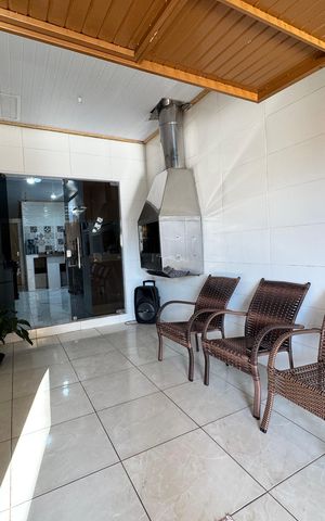 Casa à venda com 110m², 3 quartos e 1 vaga Casa à venda com 110m², 3 quartos e 1 vagaChurrasqueira
