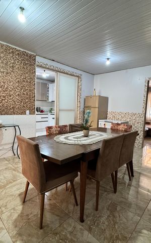 Casa à venda com 110m², 3 quartos e 1 vaga Casa à venda com 110m², 3 quartos e 1 vagaCopa