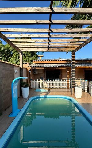 Casa à venda com 110m², 3 quartos e 1 vaga Casa à venda com 110m², 3 quartos e 1 vagaÁrea Externa