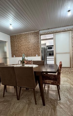 Casa à venda com 110m², 3 quartos e 1 vaga Casa à venda com 110m², 3 quartos e 1 vagaCopa