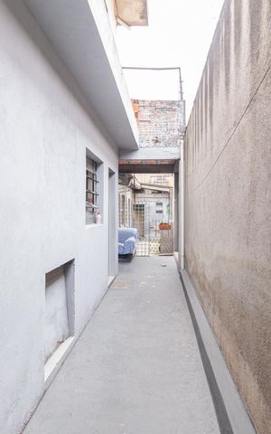 Casa à venda com 149m², 2 quartos e 2 vagas Casa à venda com 149m², 2 quartos e 2 vagasQuintal