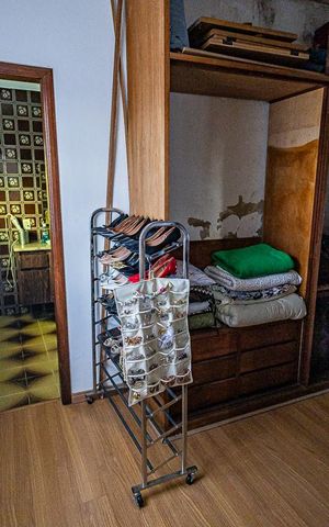 Casa à venda com 475m², 4 quartos e 6 vagas Casa à venda com 475m², 4 quartos e 6 vagasCloset da Suíte 1