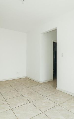 Apartamento à venda com 77m², 2 quartos e sem vagaSala