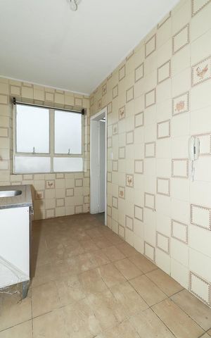Apartamento à venda com 77m², 2 quartos e sem vagaCozinha