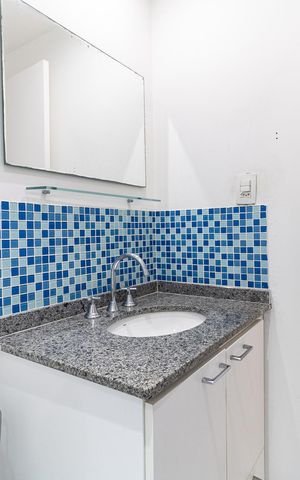 Apartamento à venda com 75m², 1 quarto e 1 vaga Apartamento à venda com 75m², 1 quarto e 1 vagaBanheiro da Suíte