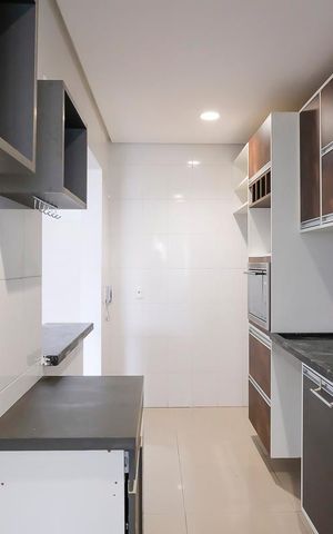 Apartamento à venda com 72m², 2 quartos e 1 vagaCozinha