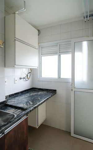 Apartamento à venda com 72m², 2 quartos e 1 vagaÁrea de serviço