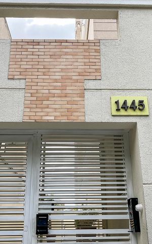 Apartamento à venda com 72m², 2 quartos e 1 vagaFachada + plaquinha
