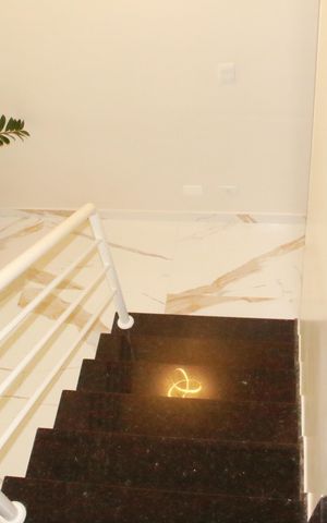Casa à venda com 115m², 3 quartos e 3 vagasEscada