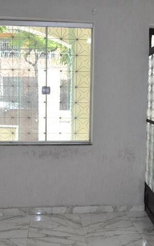 Casa para alugar com 90m², 2 quartos e sem vagaSala