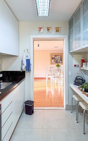 Apartamento à venda com 105m², 3 quartos e 1 vaga Apartamento à venda com 105m², 3 quartos e 1 vagaCozinha