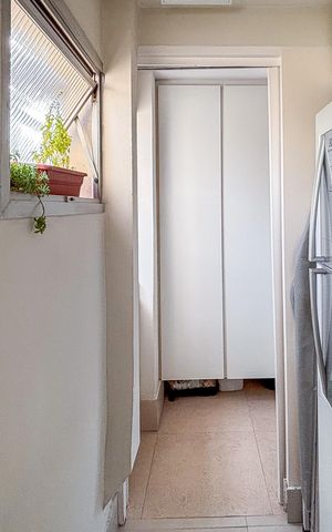 Apartamento à venda com 105m², 3 quartos e 1 vaga Apartamento à venda com 105m², 3 quartos e 1 vagaCozinha