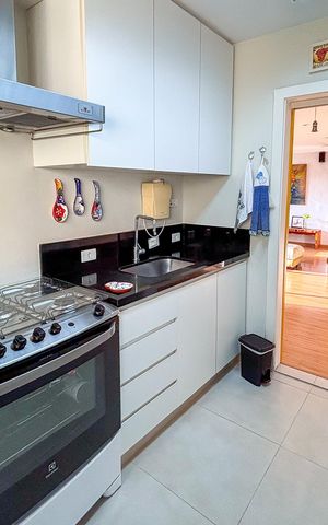 Apartamento à venda com 105m², 3 quartos e 1 vaga Apartamento à venda com 105m², 3 quartos e 1 vagaCozinha