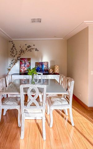 Apartamento à venda com 105m², 3 quartos e 1 vaga Apartamento à venda com 105m², 3 quartos e 1 vagaSala