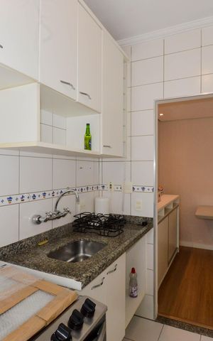 Apartamento à venda com 65m², 2 quartos e 2 vagas Apartamento à venda com 65m², 2 quartos e 2 vagasCozinha