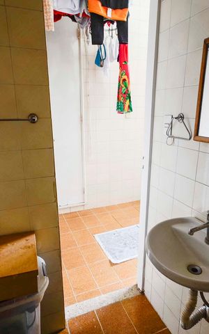 Apartamento à venda com 160m², 4 quartos e 1 vaga Apartamento à venda com 160m², 4 quartos e 1 vagaBanheiro de Serviço