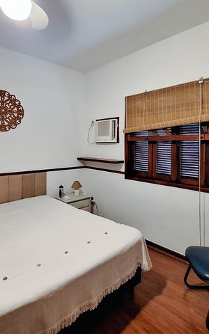 Casa de condomínio à venda com 380m², 4 quartos e 4 vagas Casa de condomínio à venda com 380m², 4 quartos e 4 vagasQuarto 2