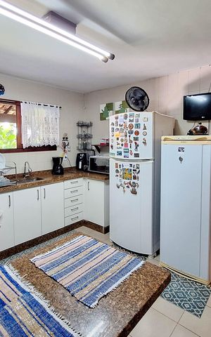 Casa de condomínio à venda com 380m², 4 quartos e 4 vagas Casa de condomínio à venda com 380m², 4 quartos e 4 vagasCozinha