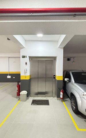 Apartamento para alugar com 88m², 2 quartos e 2 vagasGaragem - Elevador