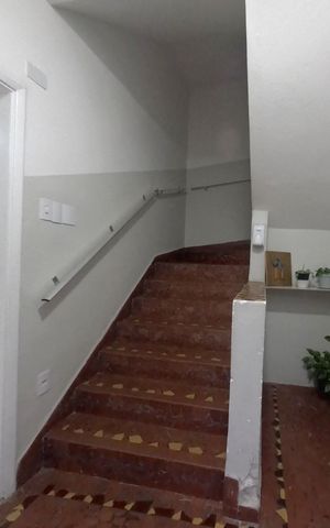 Apartamento para alugar com 80m², 2 quartos e sem vagaEntrada do Bloco