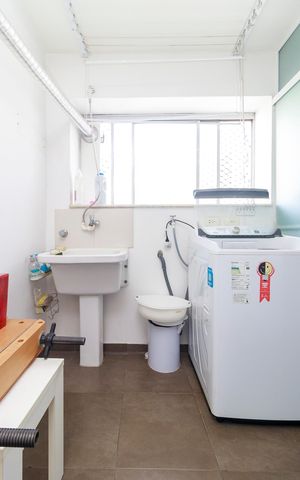 Apartamento à venda com 113m², 2 quartos e 1 vaga Apartamento à venda com 113m², 2 quartos e 1 vagaÁrea de Serviço